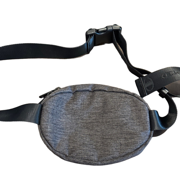 Champion Versatile Sling Crossbody Waist Bag with Fuzzy Textured Logo - Picture 2 of 3